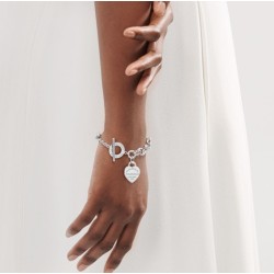 Heart Tag Toggle Bracelet in Silver