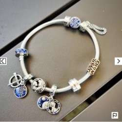 Pandora Moments Sparkling Blue Disc Clasp Snake Chain Bracelet