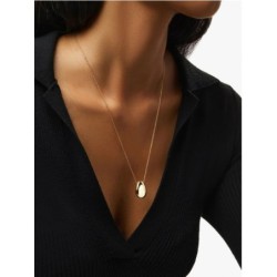 PEBBLE Gold Pendant Necklace